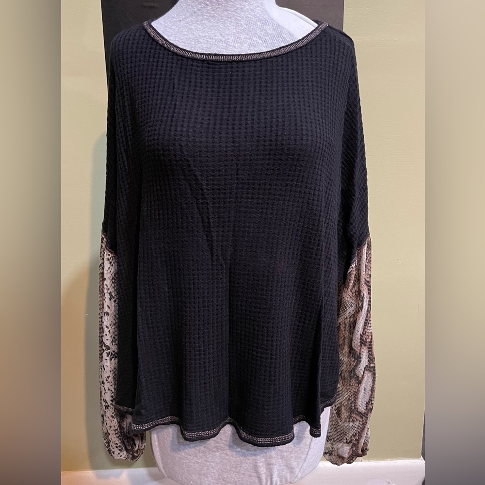 Hummingbird Waffle Knit Boho Shirt, Snakeskin print long sleeves.